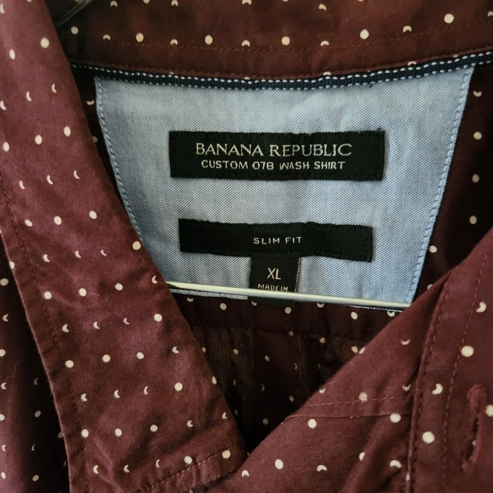 Banana Republic Long Sleeve Button Up Shirt.